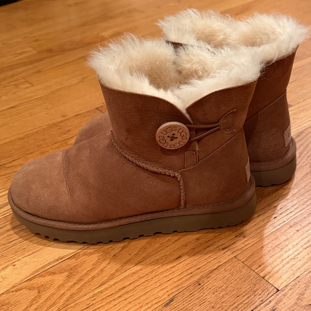 Ugg boots - image 1